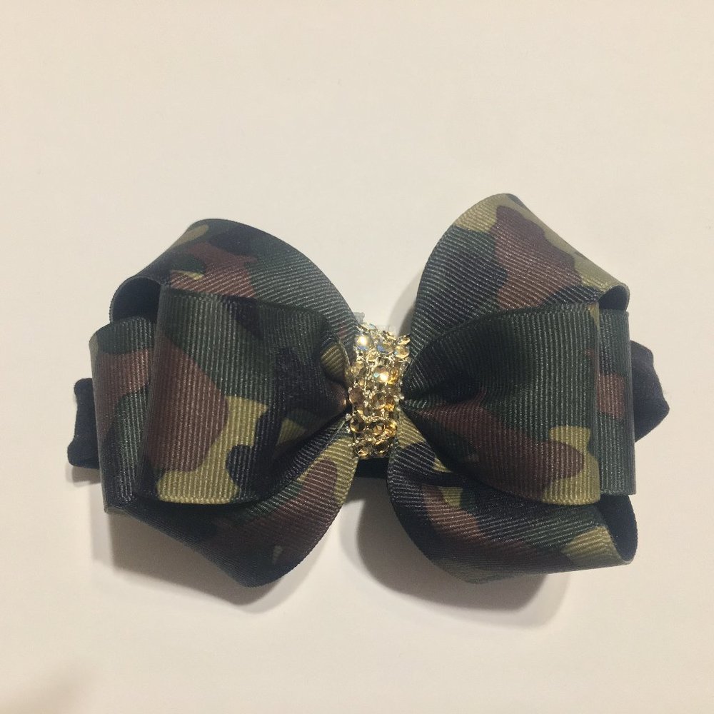HAIR BOW OR HEAD BAND